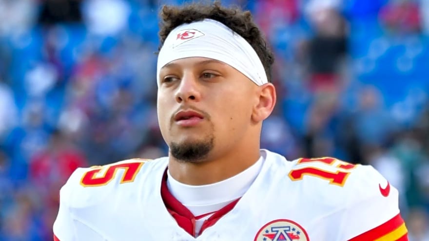 Chiefs Send Message to Daniel Jones, Colts After Overtime Win