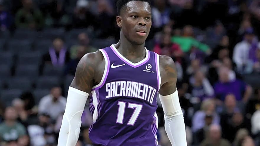 Dennis Schroder Elbows Female Fan in Freak Accident During Kings-Cavs