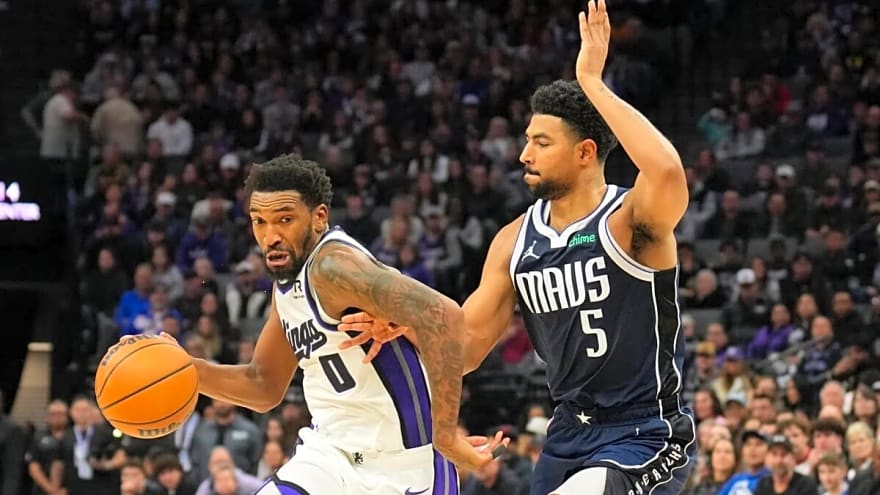 NBA Trade Idea Sees Spurs Land 17.2 PPG Scorer In Bargain Deal