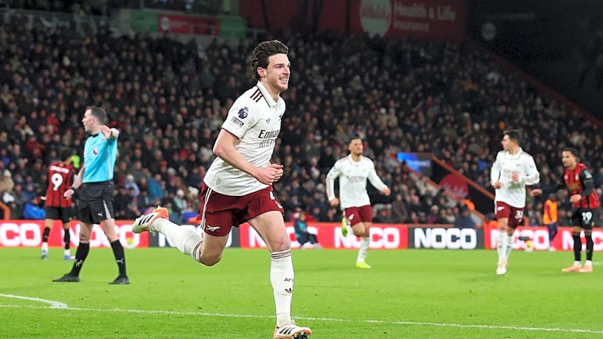 'He’s captain material' Glenn Murray praises 'cool' Arsenal man