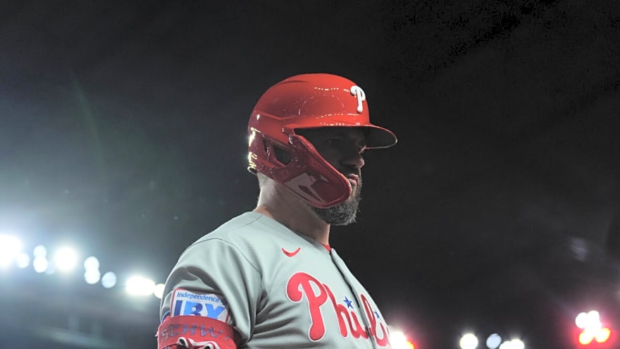 Kyle Schwarber Free Agency Update Emerges Before Winter Meetings