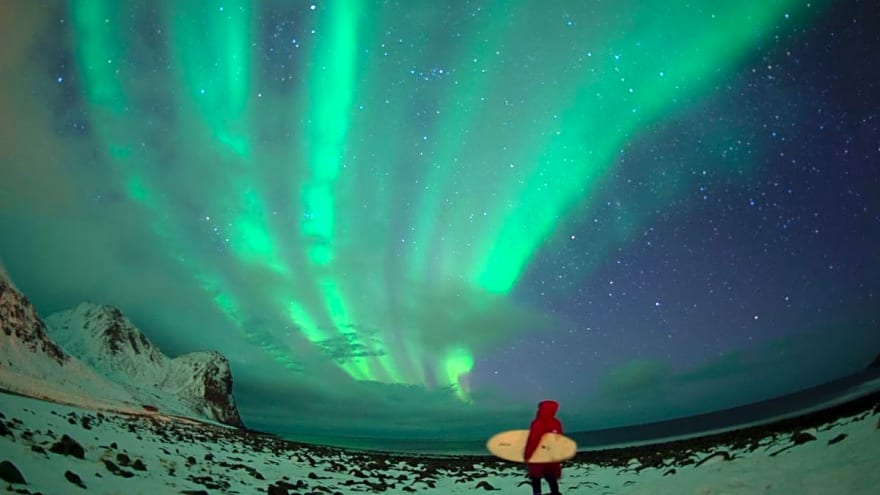 Hey Dibi: What's Surfing's Ideal New Year's Resolution?