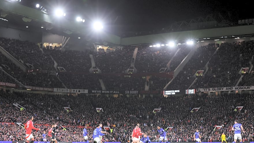 Confirmed: Man United quietly extend contracts of key senior players until 2027