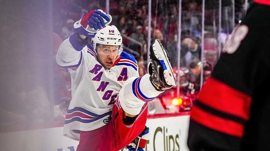 Canadiens Should Consider the Risky Signing of Artemi Panarin This Summer