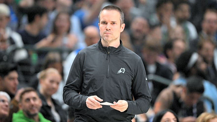 Suns' Injury Situation Worsens After Devin Booker, Dillon Brooks Updates