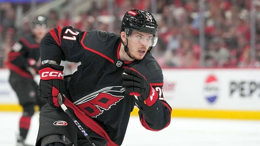 2 Scenarios for the Blues to Acquire the Hurricanes’ Nikishin
