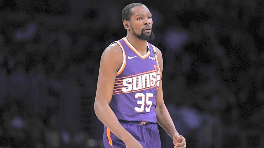Kevin Durant Takes A Cheeky Shot At Michael Jordan While Praising LeBron James&#39; Longevity