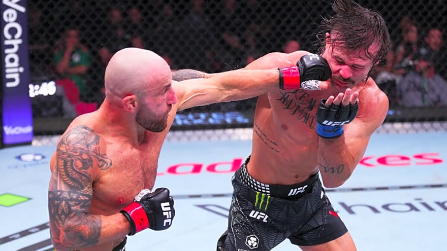 Diego Lopes Shares Gruesome Injury After UFC 325 Title Fight Loss