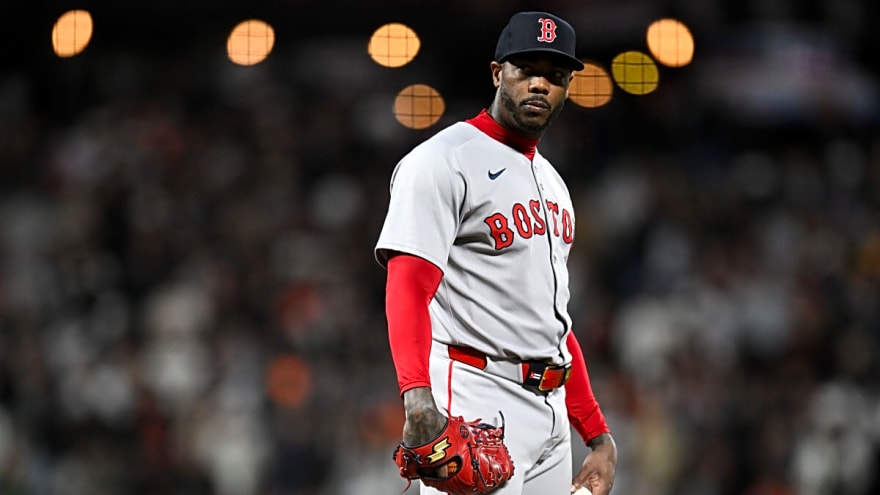 Aroldis Chapman Receives Unfortunate Career Update Ahead of 2nd Season With Red Sox