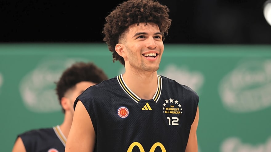 Way-Too-Early 2026 Mock NBA Draft Reveals Hornets&#39; Dream Scenario
