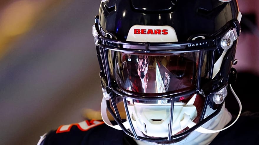 ESPN's latest trade proposal involving Bears WR DJ Moore sounds too good to be true and shows Chicago is ready to go all in