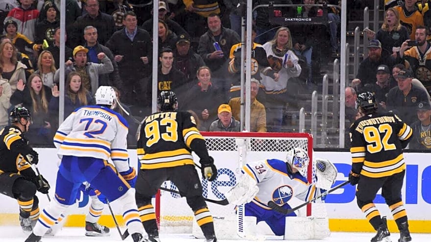 Bruins Sign Khusnutdinov to Contract Extension