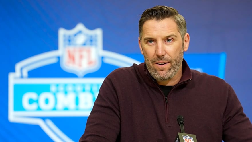 Commanders 7-Round 2026 NFL Mock Draft: Washington takes trade back offer and passes on top talent for more picks