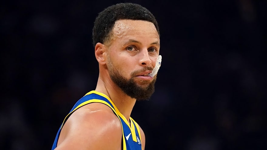 Warriors' Steve Kerr Announces Steph Curry News Before Spurs Game