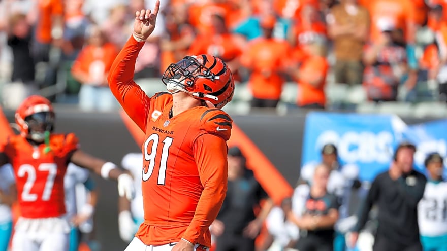 Trey Hendrickson answers his former teammate's call to action after leaving Bengals for bitter rival