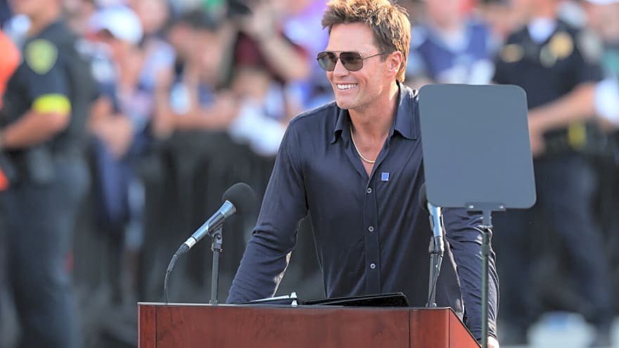 Tom Brady Taunts Joe Burrow About His Offseason Behavior