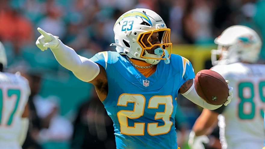 Chargers bring back key veteran even after recent comments that threw shade at the team