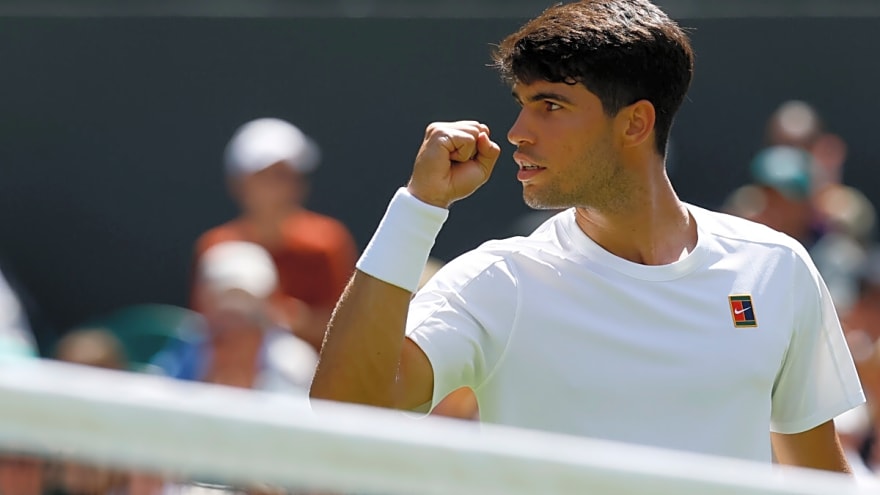 Carlos Alcaraz Has Quick Response to Fan Emergency at Wimbledon