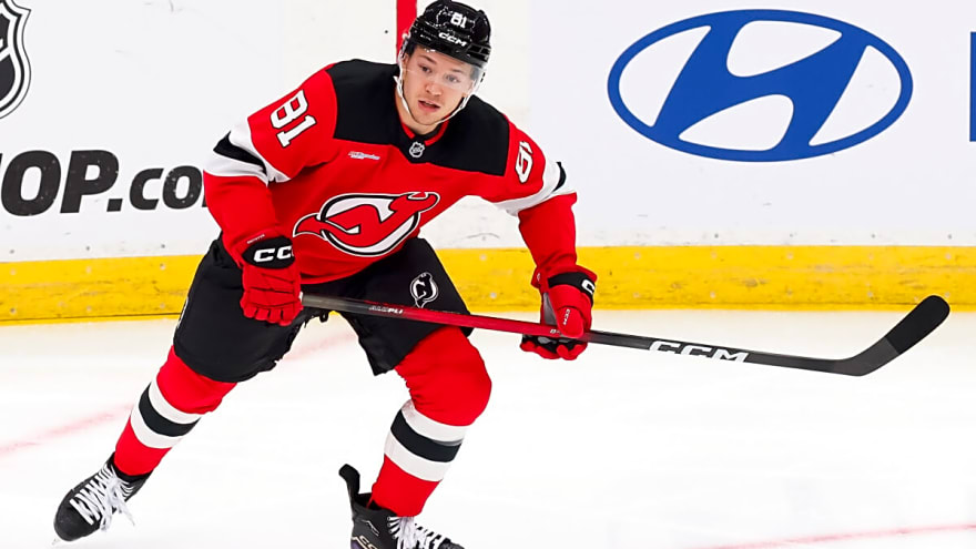 MacEwen Slots Back Into the Lineup as Devils Prepare to Host the Islanders