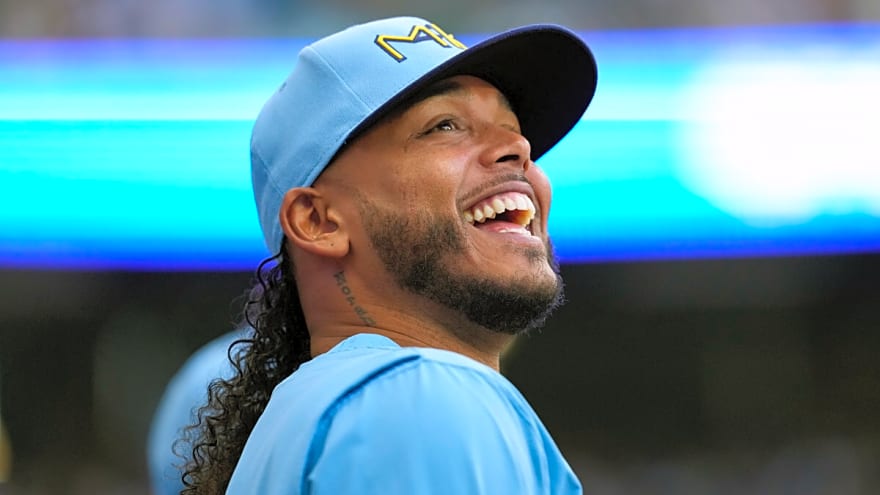 Freddy Peralta Shares 3-Word Message About Brandon Woodruff&#39;s Return