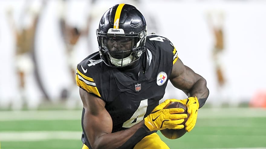 DK Metcalf Makes 'Troubling' Accusation Against Detroit Lions Fan