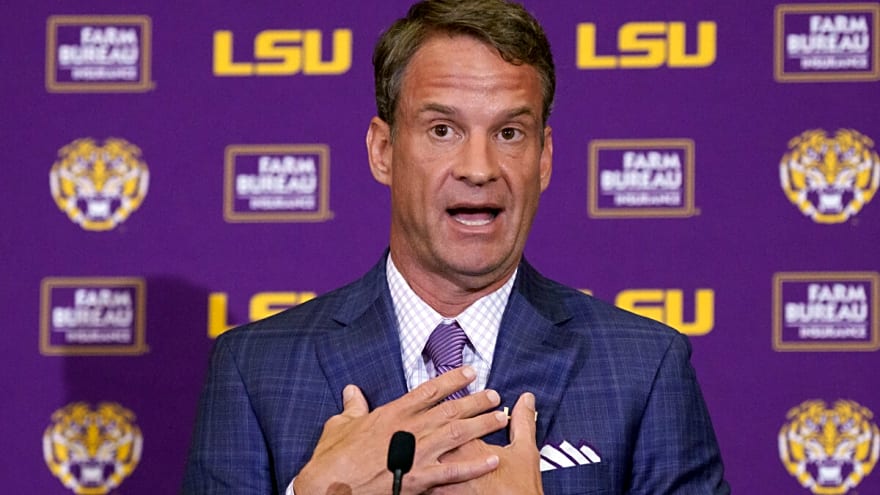 Lane Kiffin, LSU Lose Key Starter to SEC Rival