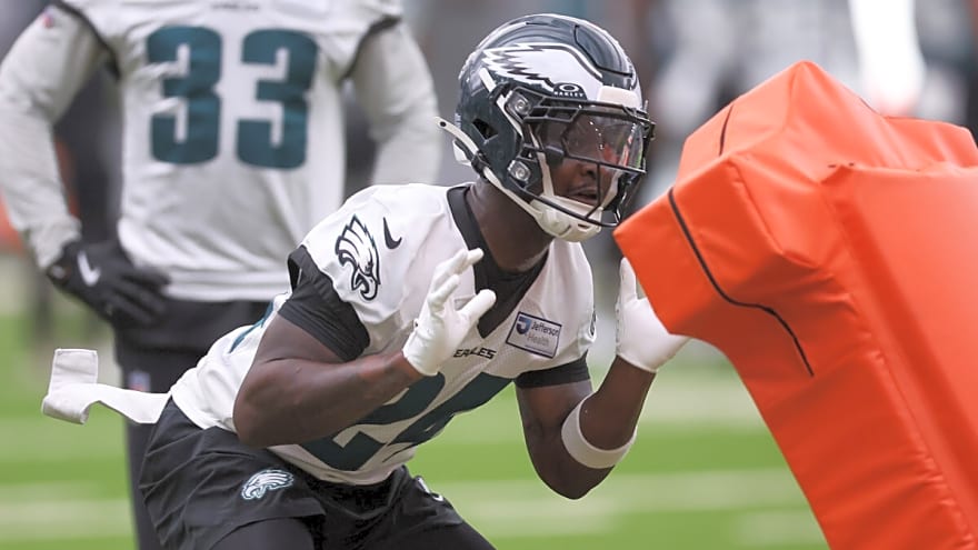 Eagles&#39; rookie Andrew Mukuba looks on brighter side amid training camp injury