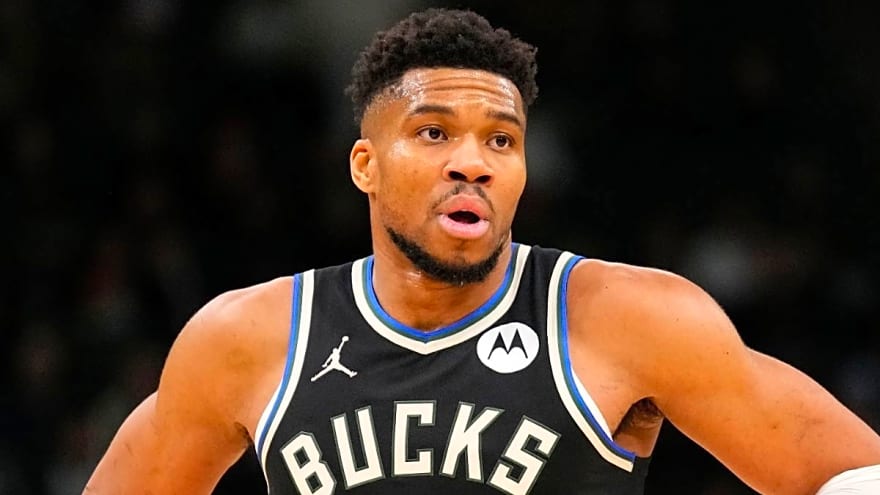 Giannis Antetokounmpo’s Knicks Move Potentially Over as Insider Provides Crucial Trade Details