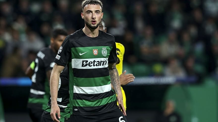 Arsenal and Man Utd to battle it out for Sporting Club player