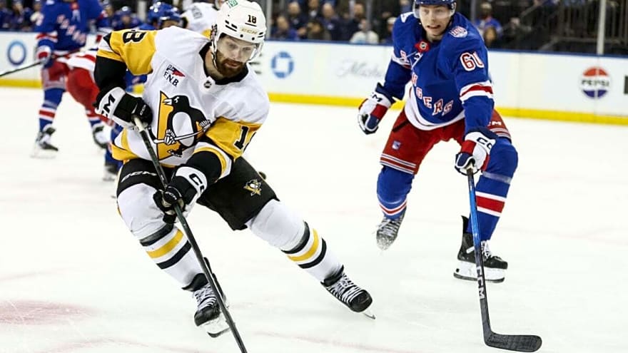 Penguins Need More From Tommy Novak