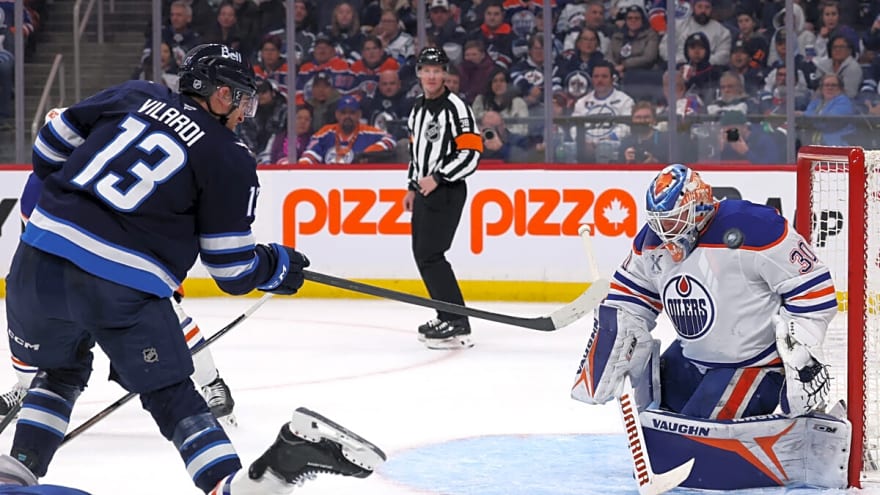 Pickard Stands Tall as Oilers Down Jets 3-1