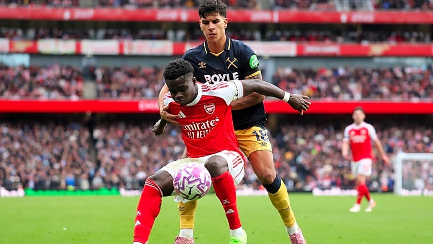 ‘He’s got that strength like Mohamed Salah.’ Rio Ferdinand hails Arsenal star