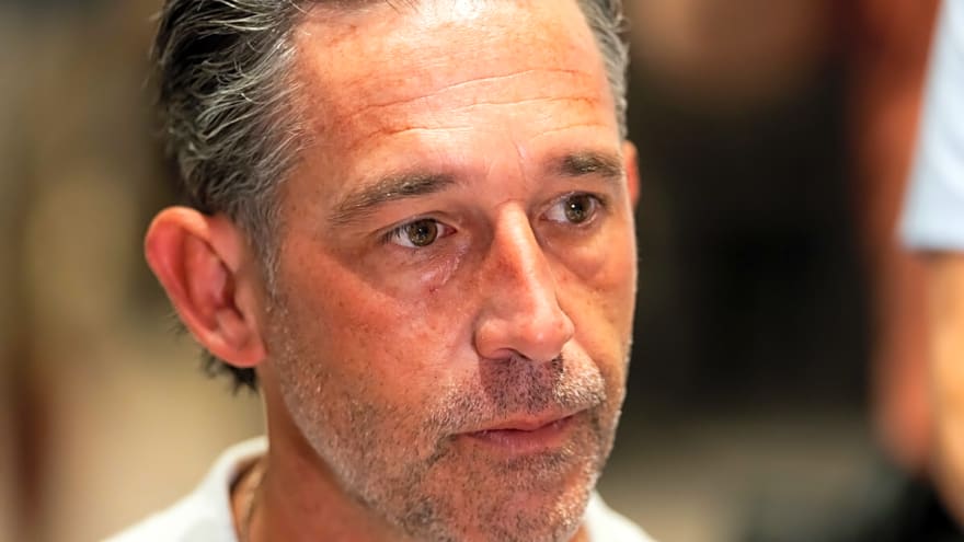 Kyle Shanahan sends a stern shot to the NFL regarding clear disadvantage for 49ers in 2026 season, and he's right