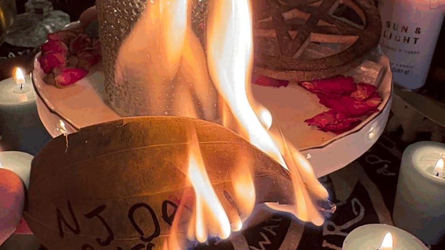 Devils Fan Hired ‘Etsy Witch’ to Cast Spell & Reverse ‘Curses’
