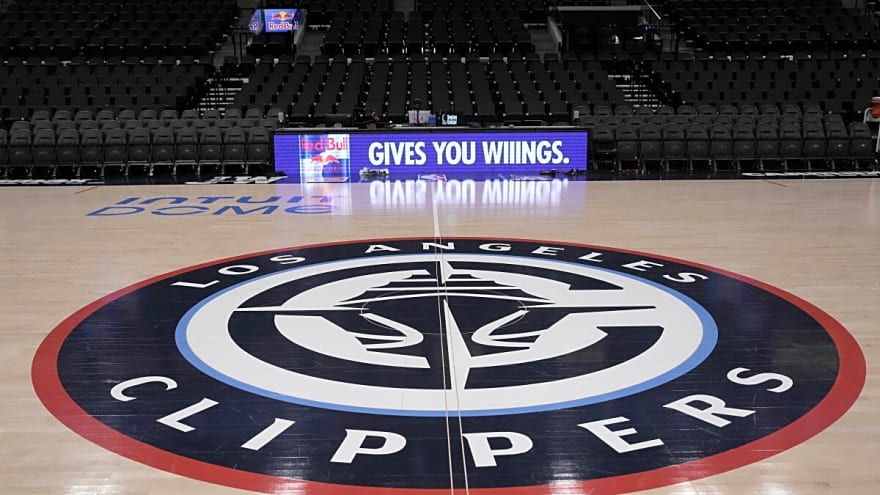 Report: Clippers &#39;Weighing&#39; a Move for 12-Time NBA All-Star