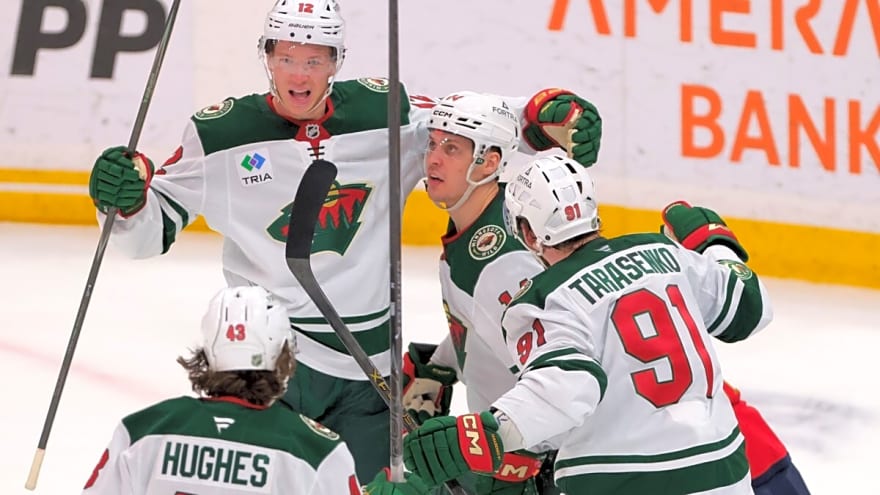 Wild score winner with 5 seconds left as race with Dallas tightens