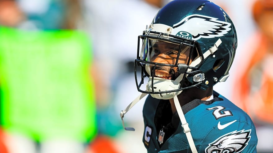 Former Eagles CB Darius Slay throws surprising curveball at another NFL team that may help him land on Philadelphia this season
