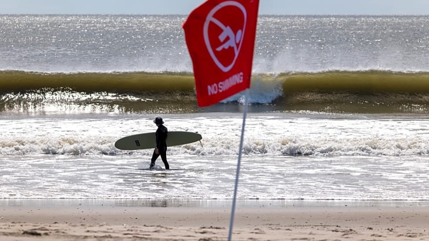 Radioactive Waste Threatens New York&#39;s Best Surf Zone