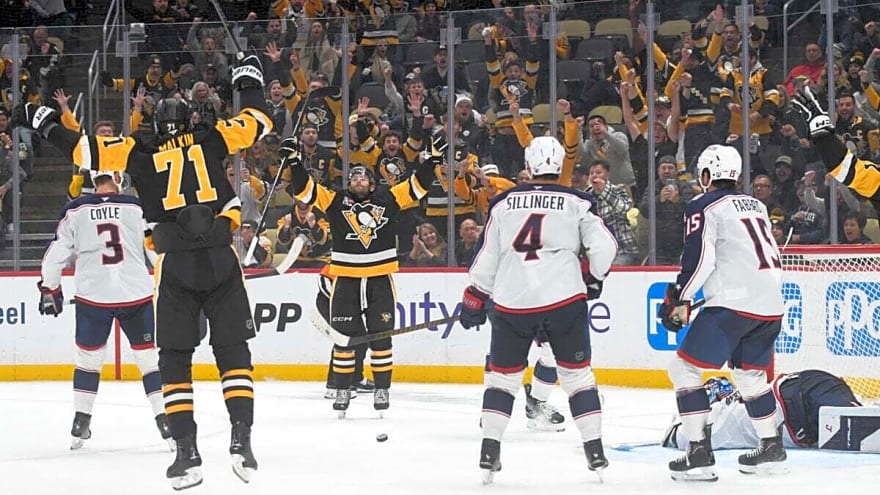 Oilers Should Keep Penguins Veterans on Their Trade Radar