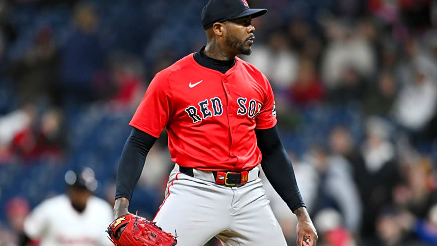 Aroldis Chapman Says Yankees Bosses Disrespected Him And Boston Loves It
