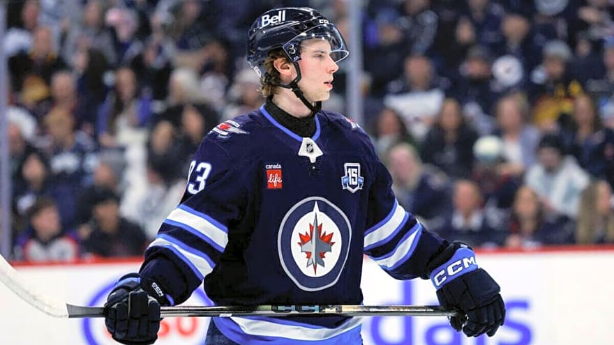 3 Winnipeg Jets Who Could Be Traded This Offseason
