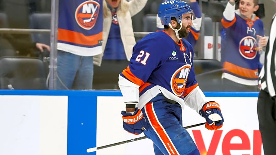 Palmieri the Shootout Hero as Islanders Defeat Kraken 1-0