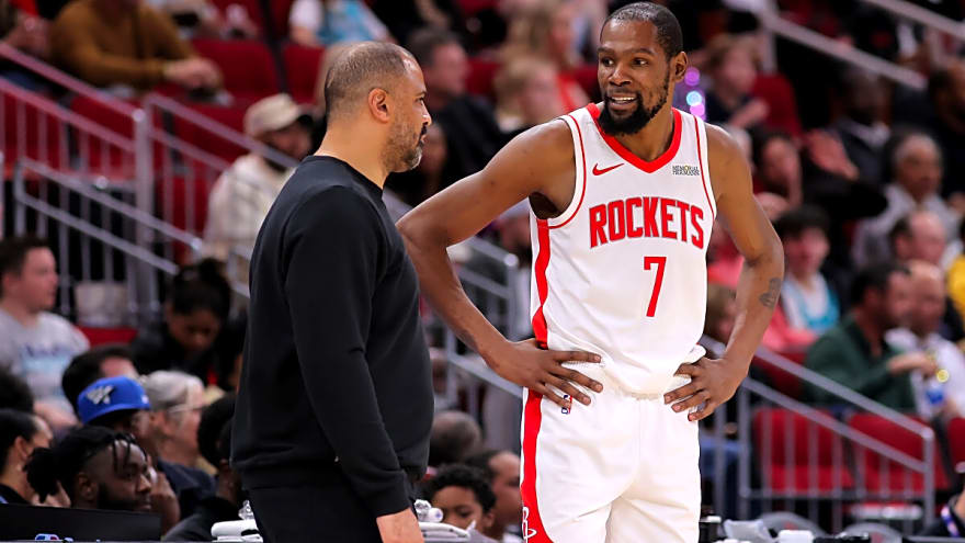 Rockets Coach Doesn't Hold Back After Second Straight Loss