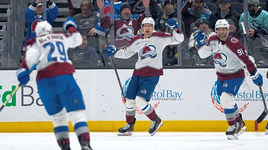 3 Takeaways From the Avalanche’s 4-1 Win Over the Blackhawks