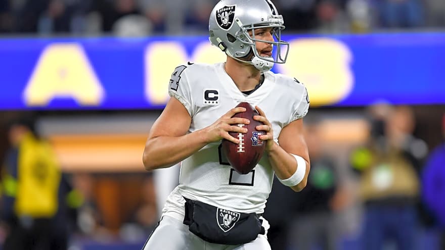 Derek Carr Reveals Plans to Return to Raiders Sideline in 2025