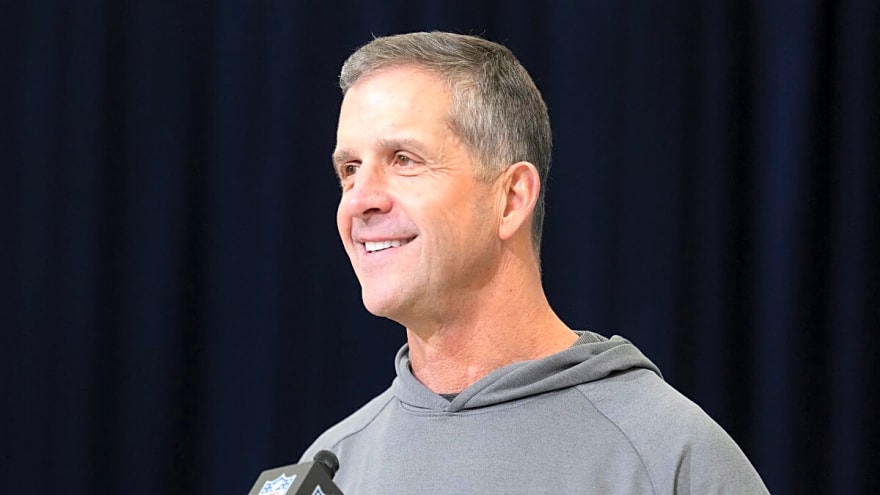 Giants met with a free agent defensive lineman with over a decade of NFL experience who could mentor a talented young player