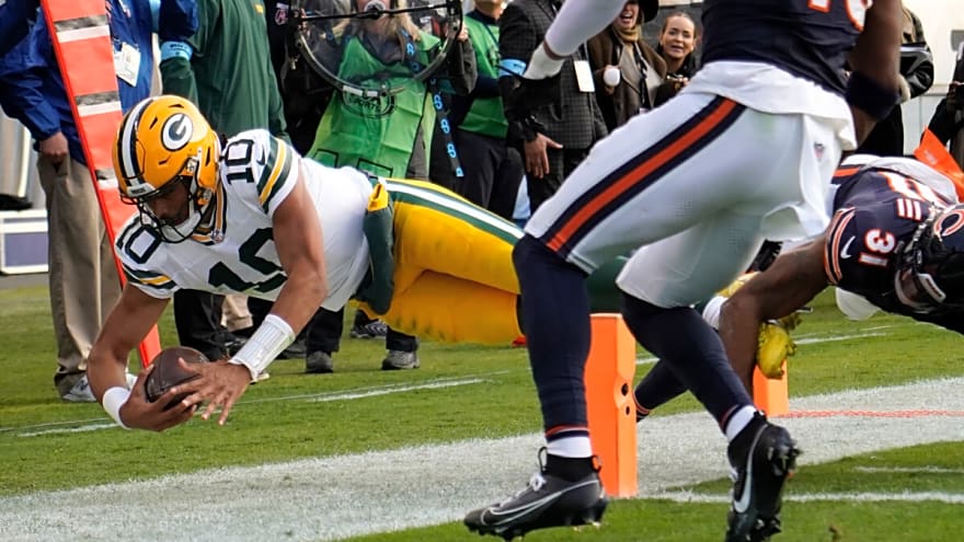 Jordan Love vs. Caleb Williams breakdown offers explosive insights that predict who takes control in massive Packers-Bears game