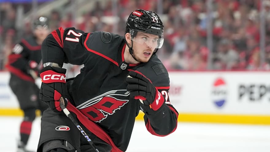 Hurricanes’ Hot Start Leans on the Back of Multiple Point Streaks