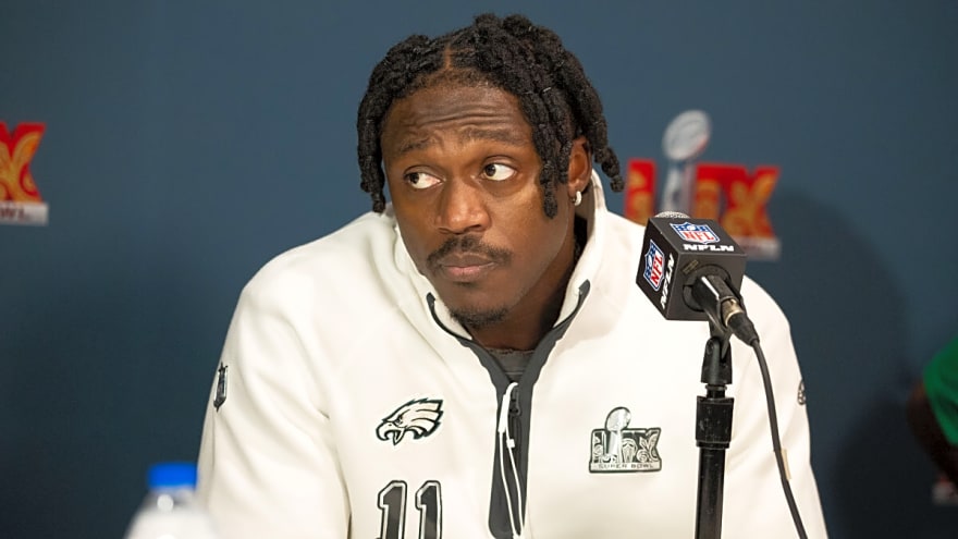 A.J. Brown's former teammate is already recruiting him to leave Eagles and join an AFC Super Bowl contender this offseason