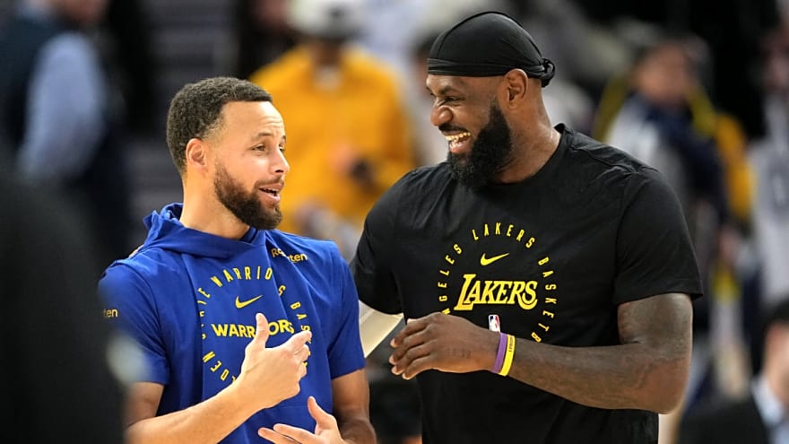 LeBron James Lets Stephen Curry Know His Strong Opinion